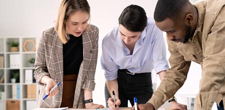Feature image for £1000 cash boost for employers to support T Level industry placements